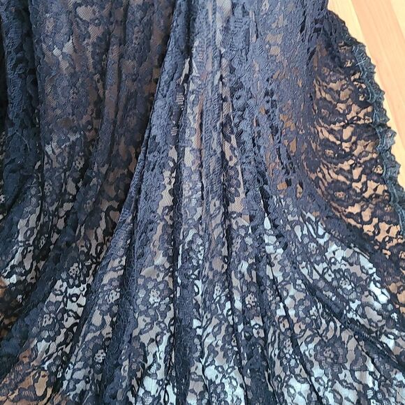 Black Lace Formal Gown Grad Bridesmaid Low Back with Train - Picture 10 of 15